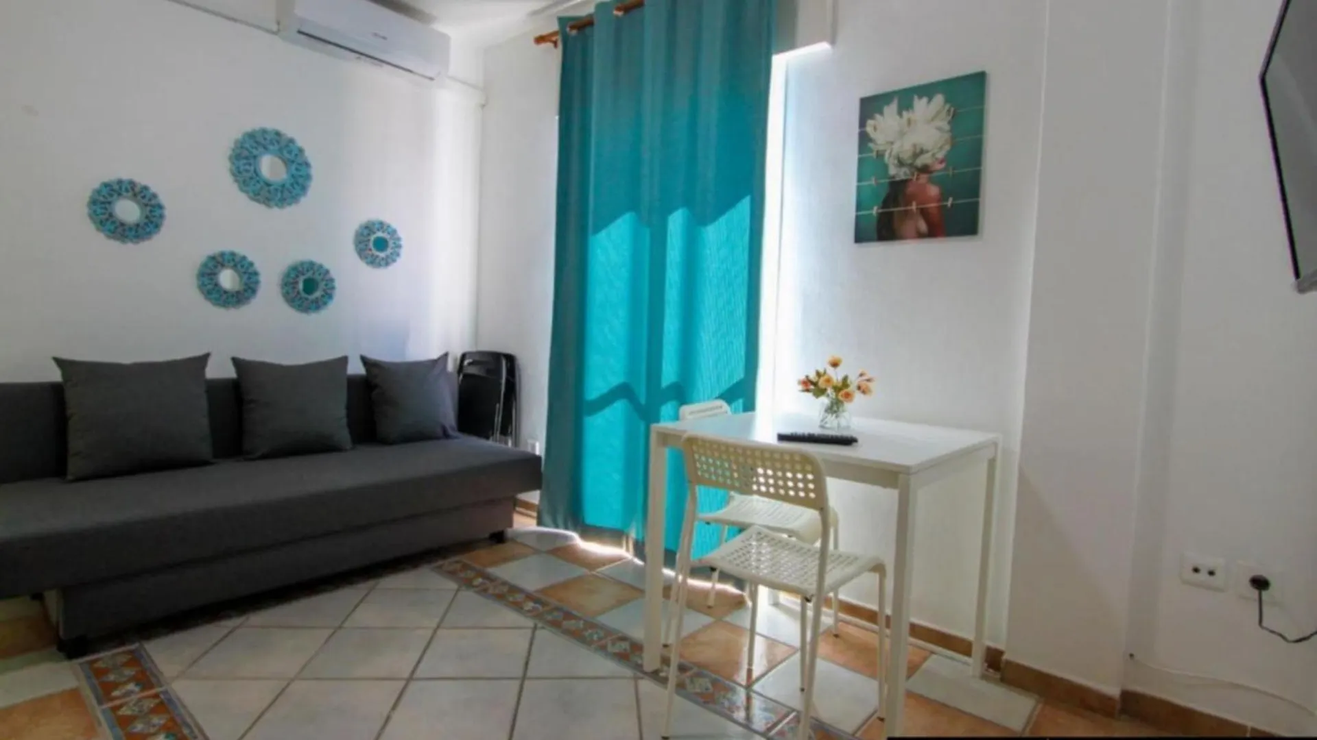 Apartamento En El Centro De Nerja By At Home Costa Del Sol